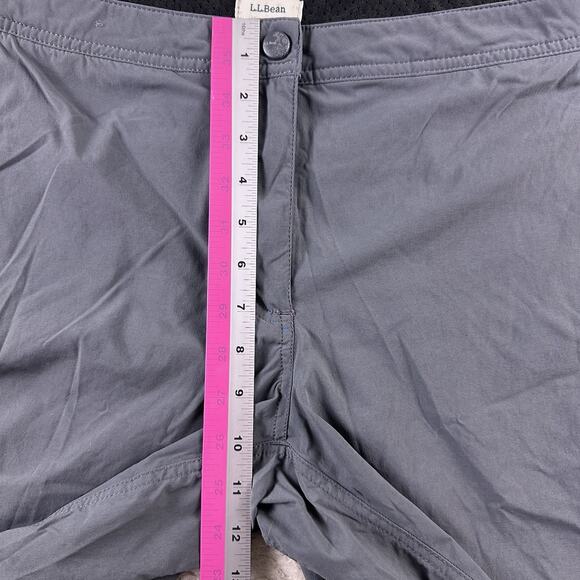 L.L. BEAN Mid Rise Stretch Flat Front Grey Hiking Cargo Shorts Women's Size 16 R - Picture 6 of 11